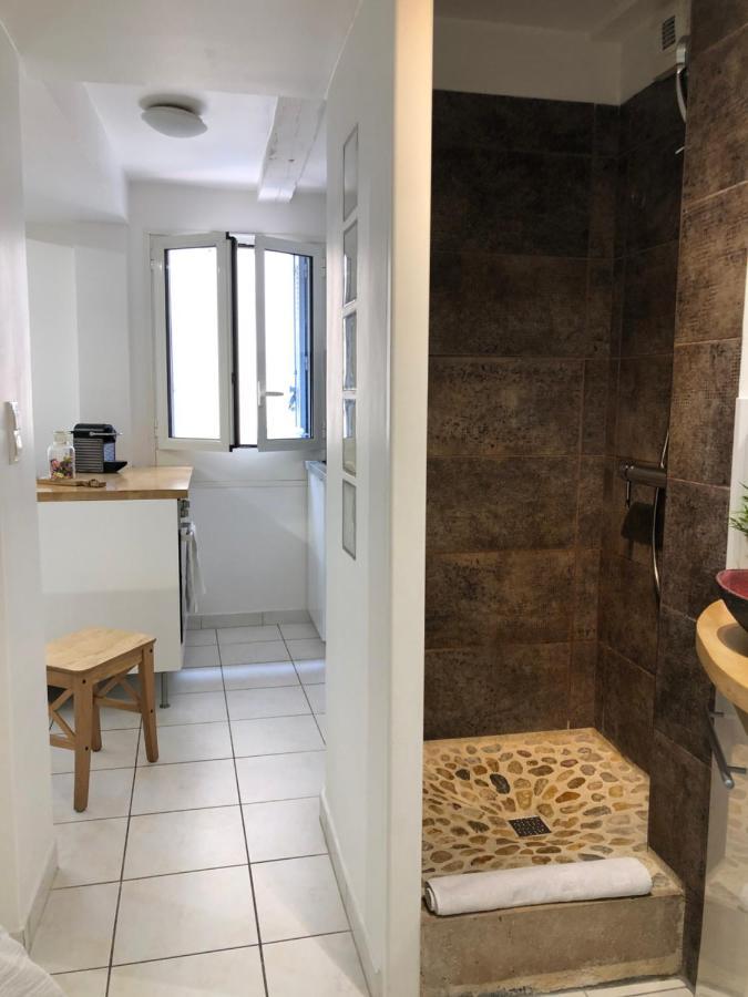 Апартаменты La Taniere De L'Ours Blanc Aubagne-Cassis-Aix En Provence Экстерьер фото